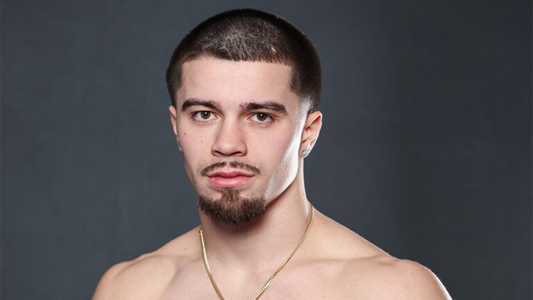 Boxing Haley Harley Mederos - Matchroom Boxing